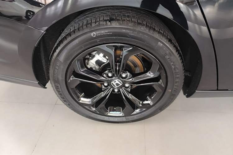 Used Honda Accord 2025 260TURBO Luxury Edition Right Rear Wheel Hub