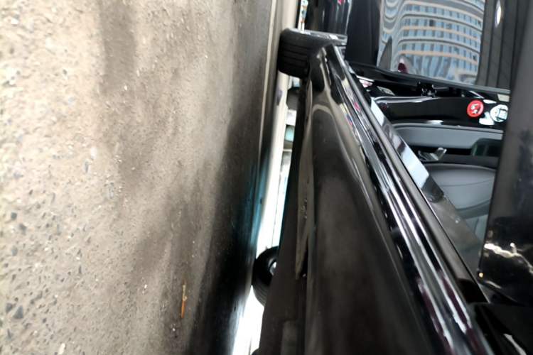 Used Honda Accord 2025 Sport Series 260TURBO Luxury Edition Right Side Sill