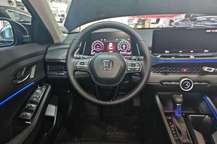 Used Honda Accord 2025 Sport Series 260TURBO Luxury Edition Steering Wheel