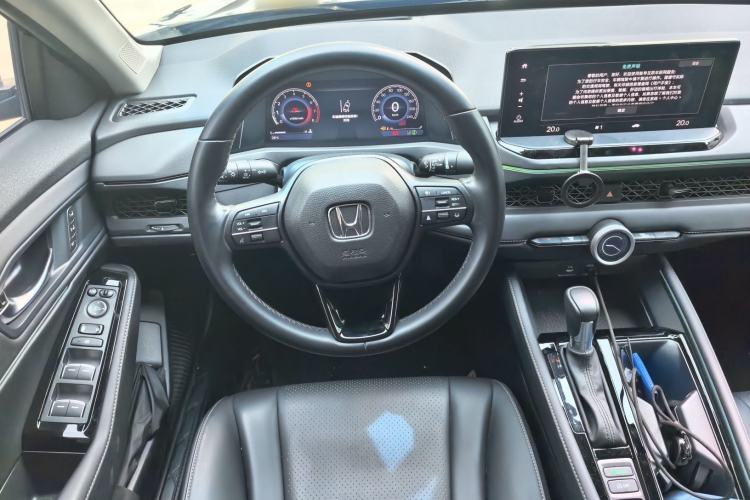 Used Honda Accord 2025 260TURBO Luxury Edition Steering Wheel