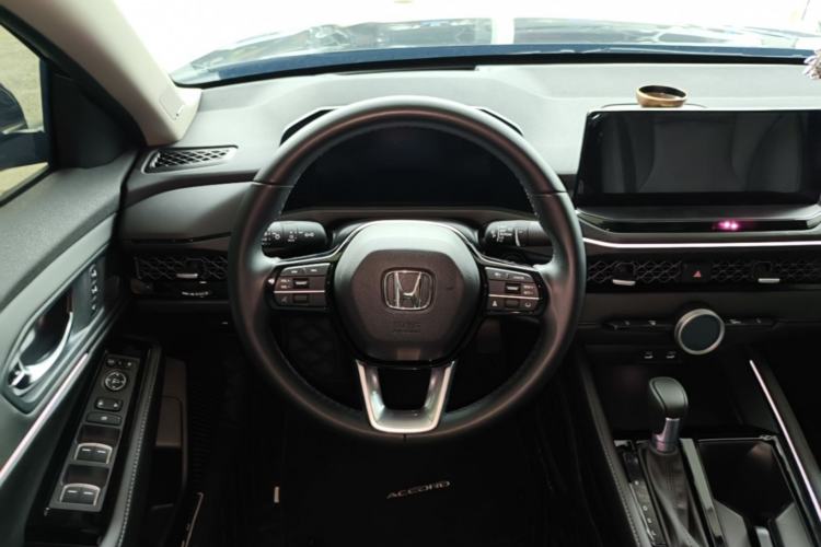 Used Honda Accord 2025 260TURBO Prestige Edition Steering Wheel