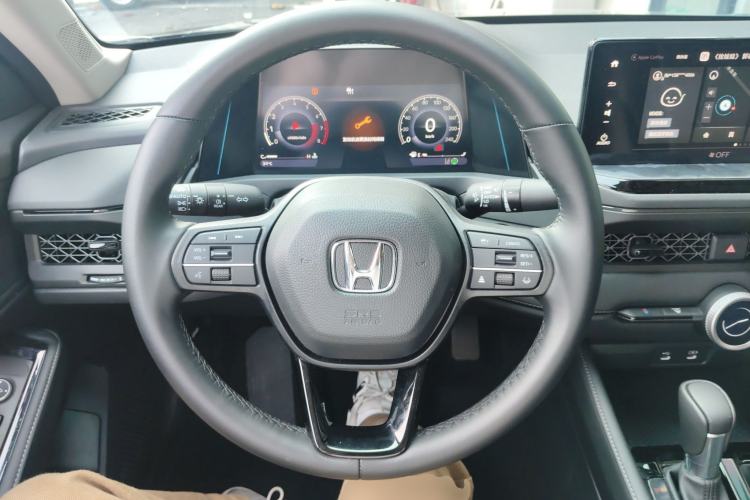 Used Honda Accord 2025 260TURBO Luxury Edition Steering Wheel