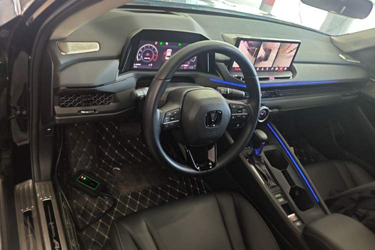 Used Honda Accord 2025 260TURBO Luxury Edition Steering Wheel