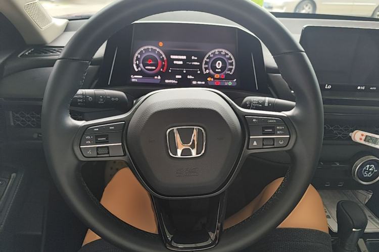 Used Honda Accord 2025 Sport Series 260TURBO Luxury Edition Steering Wheel
