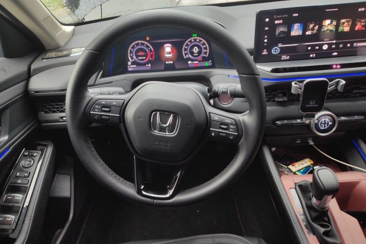 Used Honda Accord 2025 260TURBO Luxury Edition Steering Wheel
