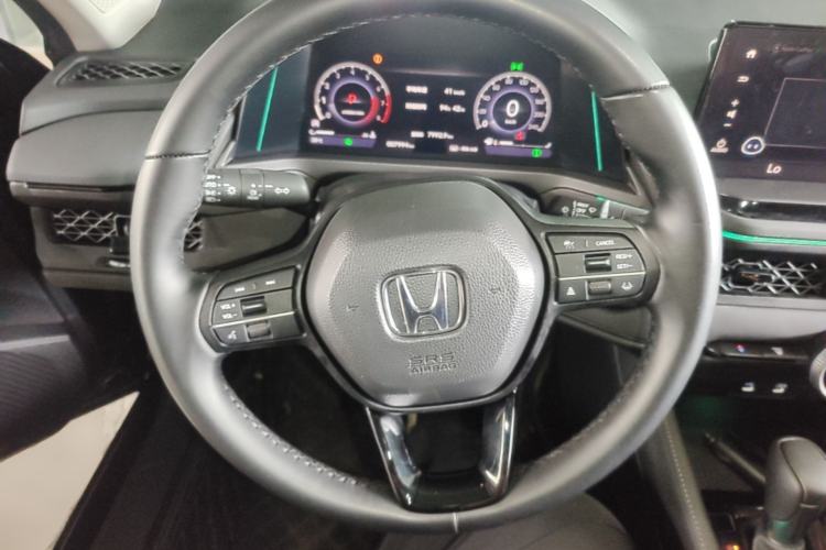 Used Honda Accord 2025 Sport Series 260TURBO Luxury Edition Steering Wheel