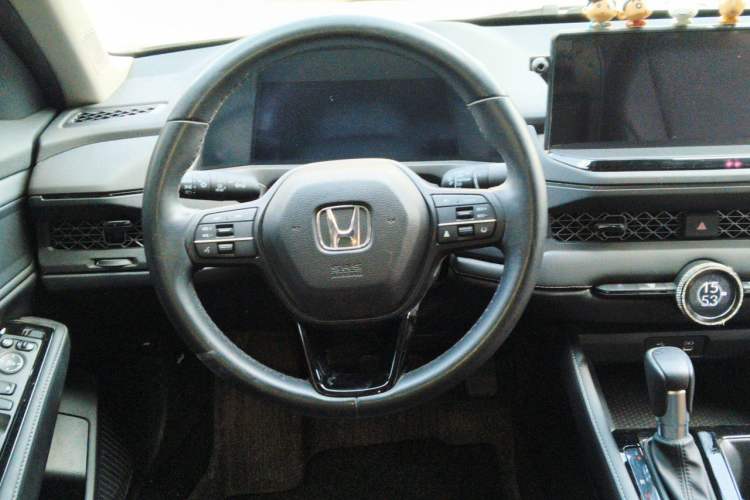 Used Honda Accord 2025 260TURBO Luxury Edition Steering Wheel