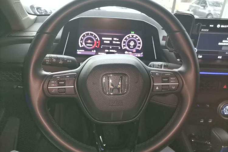 Used Honda Accord 2025 Sport Series 260TURBO Luxury Edition Steering Wheel