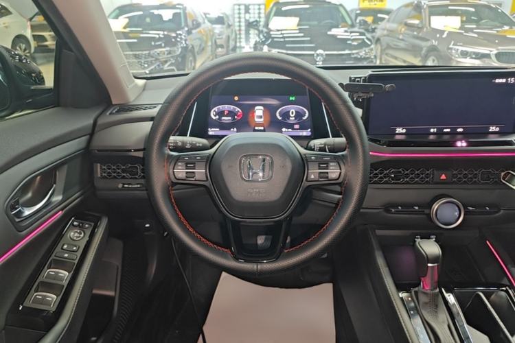 Used Honda Accord 2025 260TURBO Luxury Edition Steering Wheel