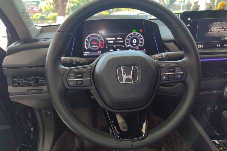 Used Honda Accord 2025 Sport Series 260TURBO Luxury Edition Steering Wheel