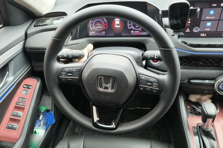 Used Honda Accord 2025 Sport Series 260TURBO Luxury Edition Steering Wheel