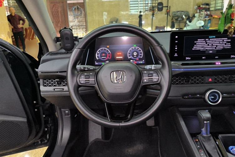 Used Honda Accord 2025 260TURBO Luxury Edition Steering Wheel