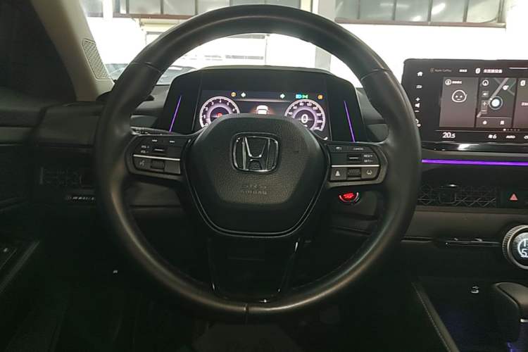 Used Honda Accord 2025 260TURBO Luxury Edition Steering Wheel