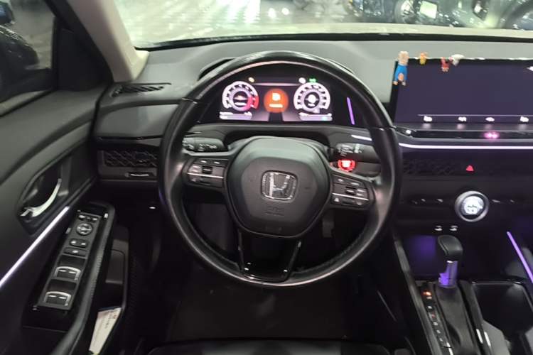 Used Honda Accord 2025 260TURBO Luxury Edition Steering Wheel