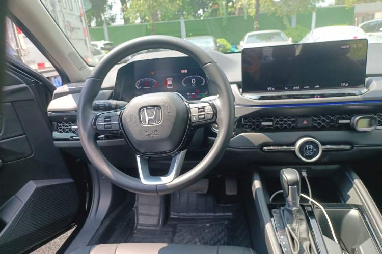 Used Honda Accord 2025 Sport Series 260TURBO Prestige Edition Steering Wheel