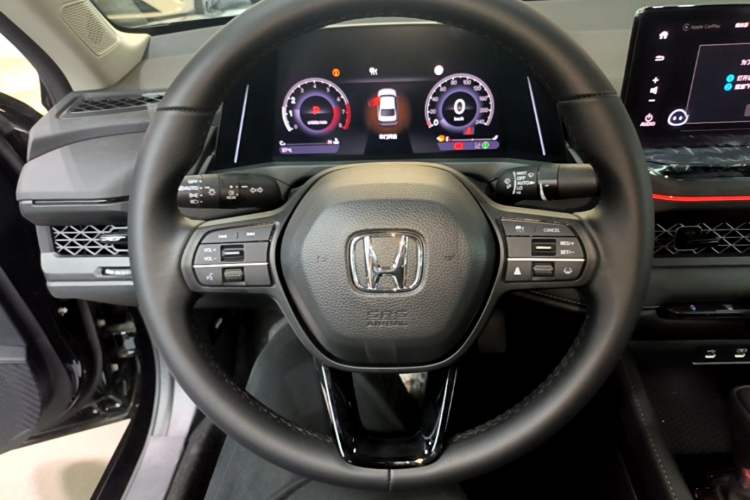 Used Honda Accord 2025 Sport Series 260TURBO Luxury Edition Steering Wheel