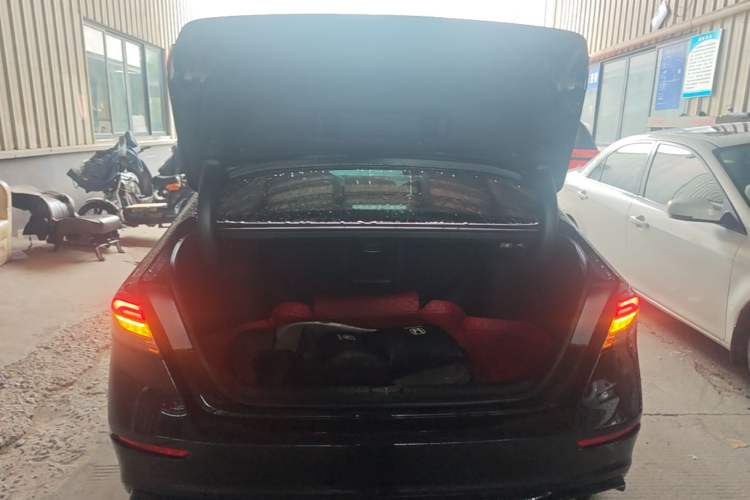 Used Honda Accord 2025 Sport Series 260TURBO Luxury Edition Trunk