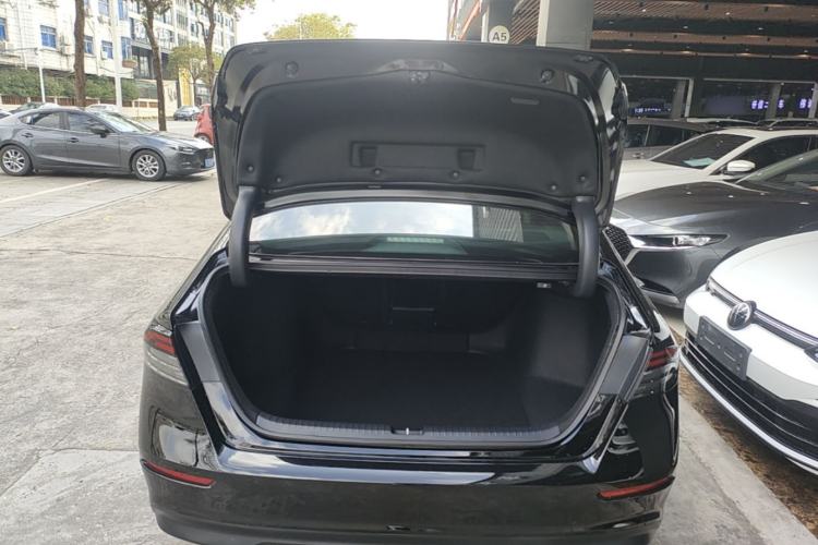 Used Honda Accord 2025 260TURBO Luxury Edition Trunk