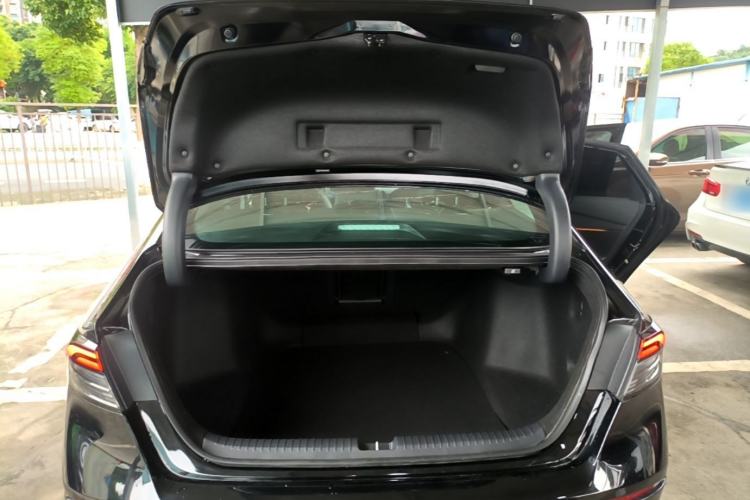 Used Honda Accord 2025 Sport Series 260TURBO Luxury Edition Trunk
