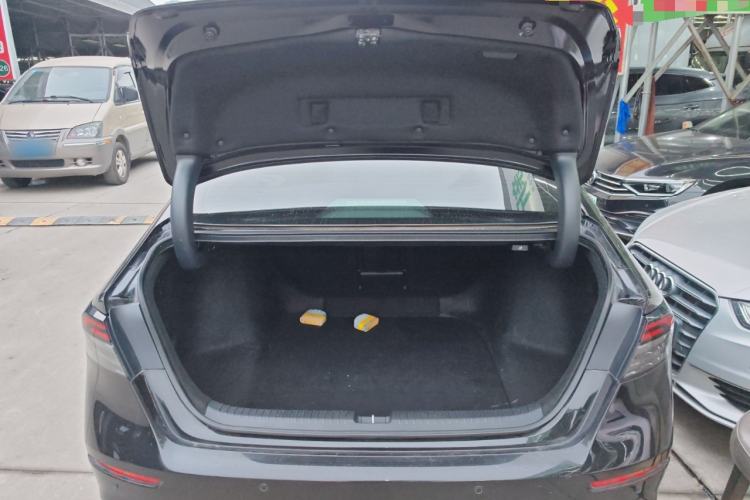 Used Honda Accord 2025 260TURBO Luxury Edition Trunk