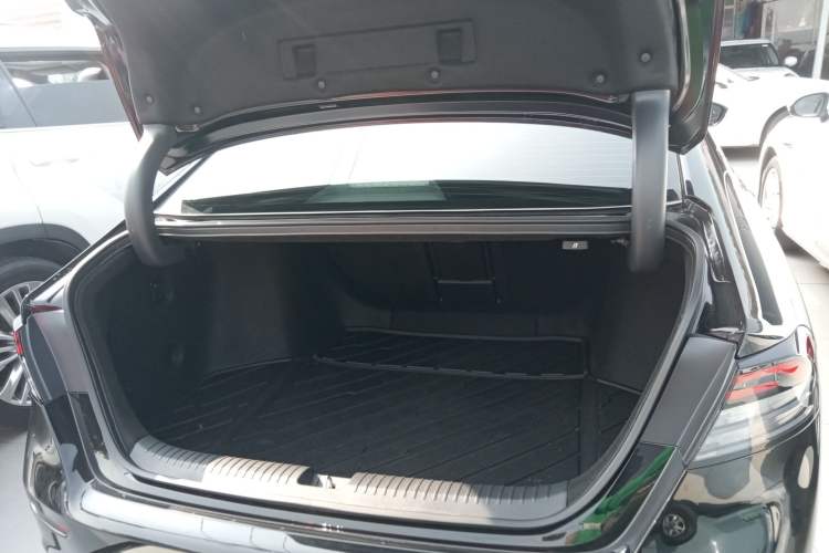 Used Honda Accord 2025 260TURBO Luxury Edition Trunk