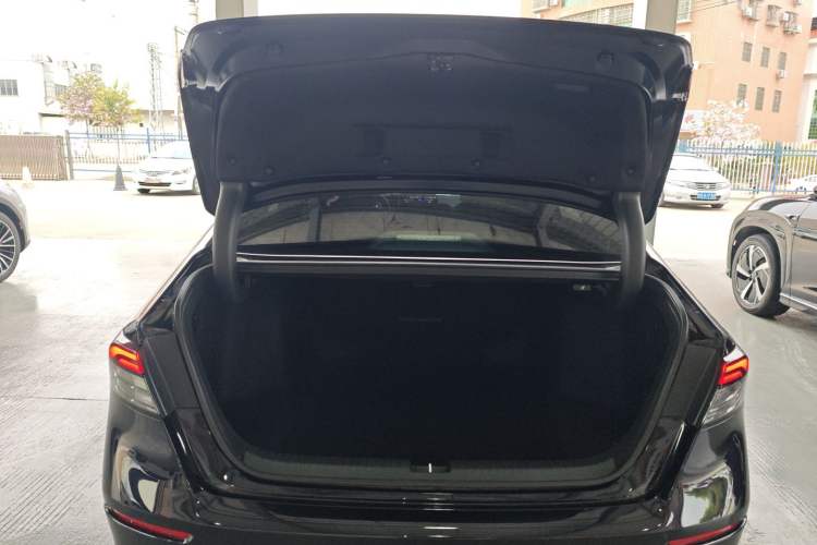 Used Honda Accord 2025 260TURBO Luxury Edition Trunk