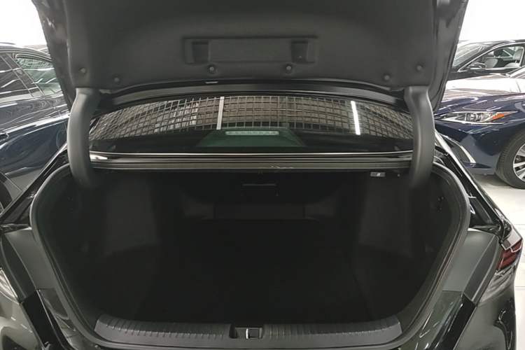Used Honda Accord 2025 260TURBO Luxury Edition Trunk