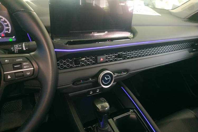 Used Honda Accord 2025 Sport Series 260TURBO Luxury Edition Audio And AC Panel