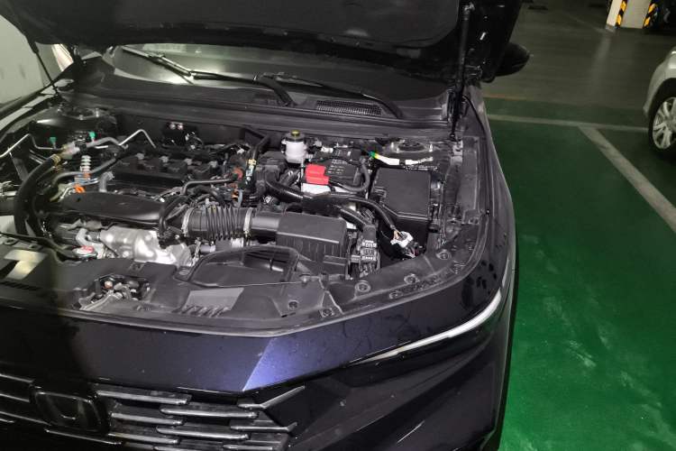 Used Honda Accord 2025 260TURBO Luxury Edition Engine Bay Left