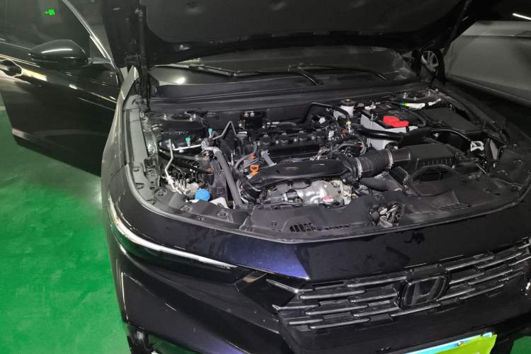 Used Honda Accord 2025 260TURBO Luxury Edition Engine Bay Right