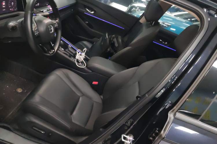 Used Honda Accord 2025 260TURBO Luxury Edition Left Front Seat