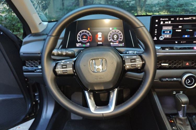 Used Honda Accord 2025 Sport Series 260TURBO Prestige Edition Steering Wheel