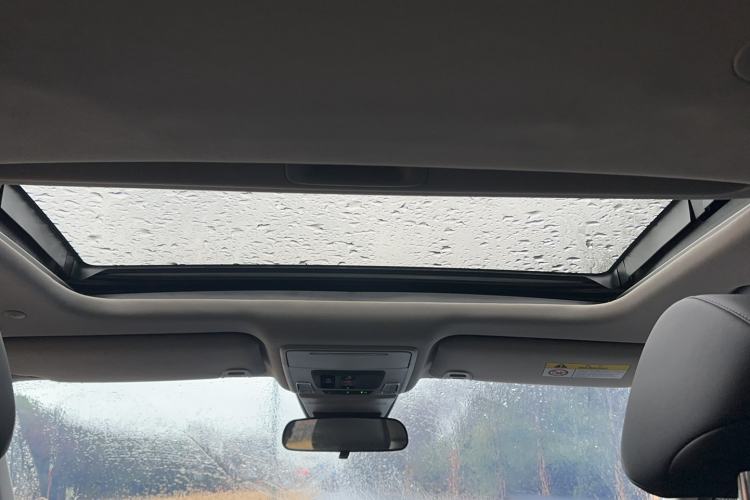 Used Honda Accord 2025 260TURBO Luxury Edition Headliner