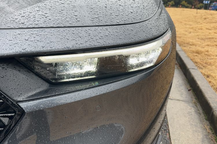 Used Honda Accord 2025 260TURBO Luxury Edition Left Front Headlight