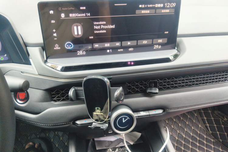 Used Honda Accord 2025 Sport Series 260TURBO Luxury Edition Audio And AC Panel