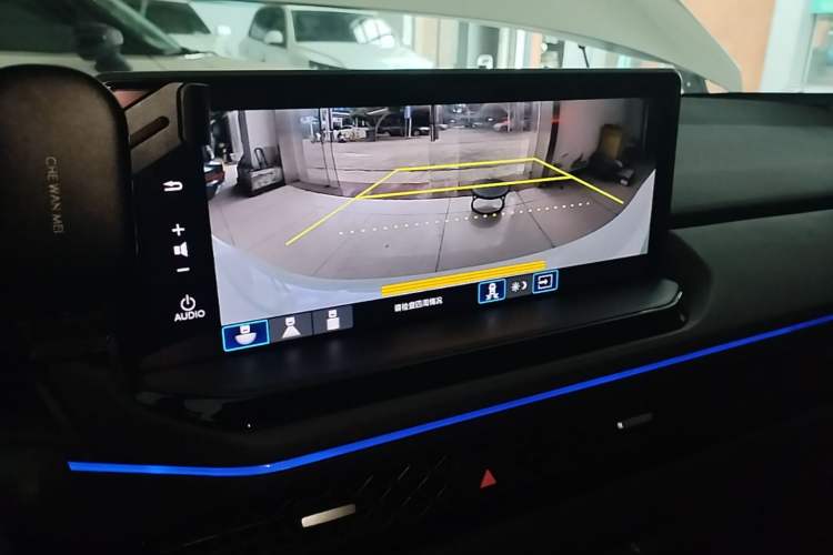 Used Honda Accord 2025 260TURBO Prestige Edition Audio And AC Panel