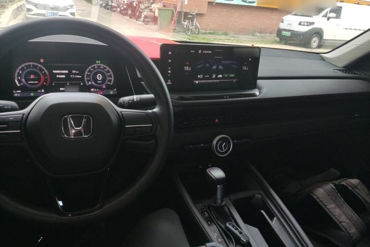 Used Honda Accord 2025 Sports Series 260TURBO Comfort Edition Center Console