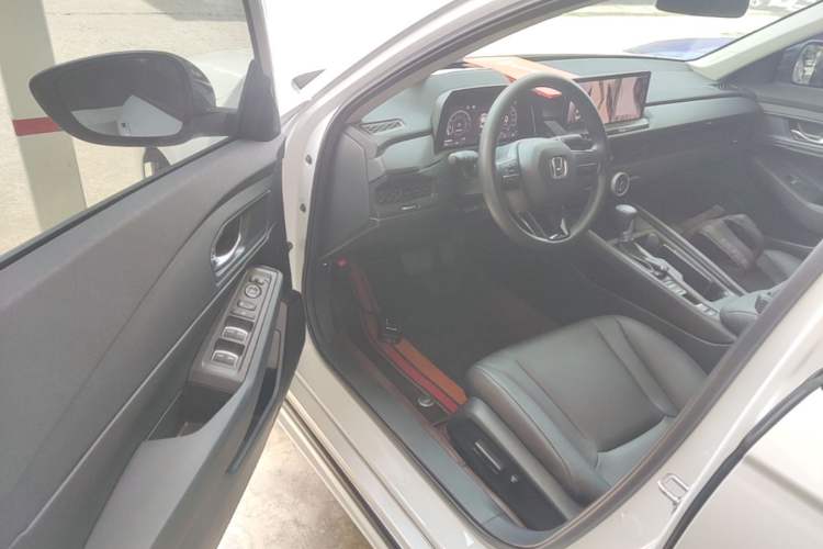 Used Honda Accord 2025 Sports Series 260TURBO Comfort Edition Driver Seat