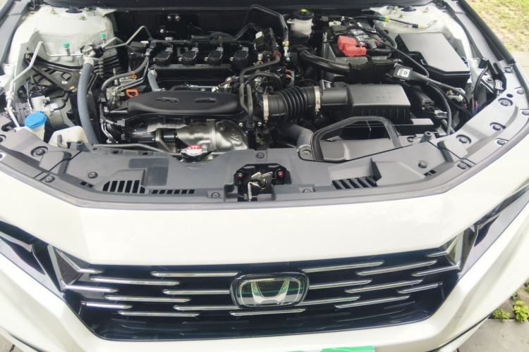 Used Honda Accord 2025 Sport Series 260TURBO Luxury Edition Engine Bay