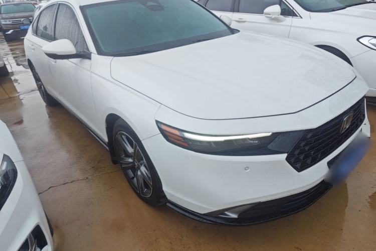 Used Honda Accord 2025 260TURBO Prestige Edition Front Right 45 Deg