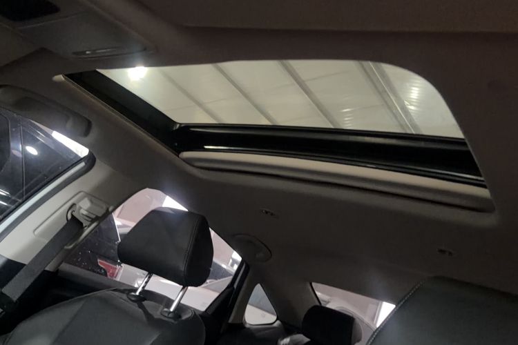 Used Honda Accord 2025 260TURBO Luxury Edition Headliner