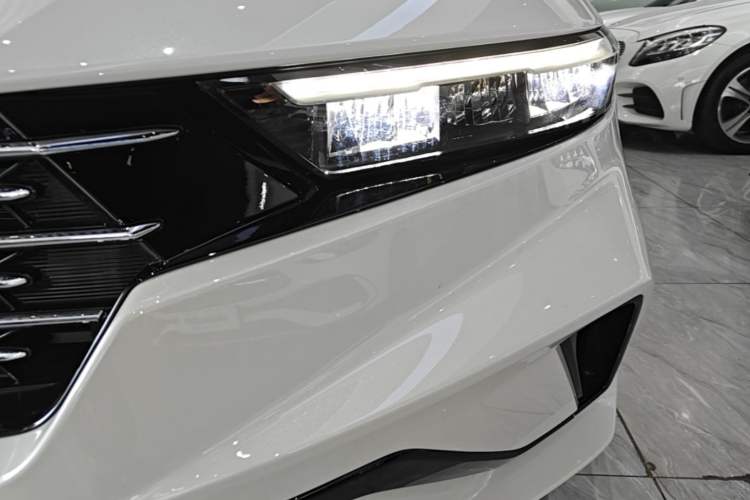 Used Honda Accord 2025 Sport Series 260TURBO Luxury Edition Left Front Headlight