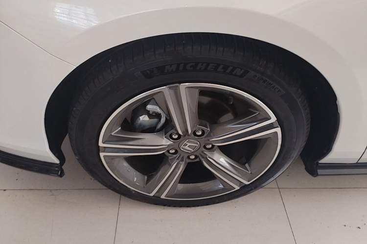 Used Honda Accord 2025 260TURBO Prestige Edition Left Front Wheel Hub