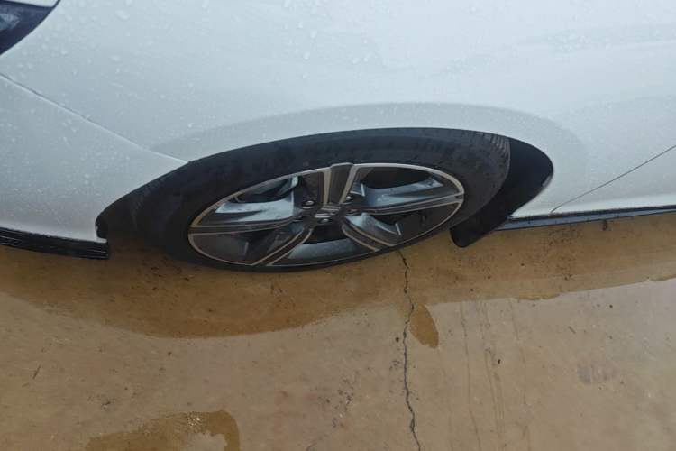 Used Honda Accord 2025 260TURBO Prestige Edition Left Front Wheel Hub