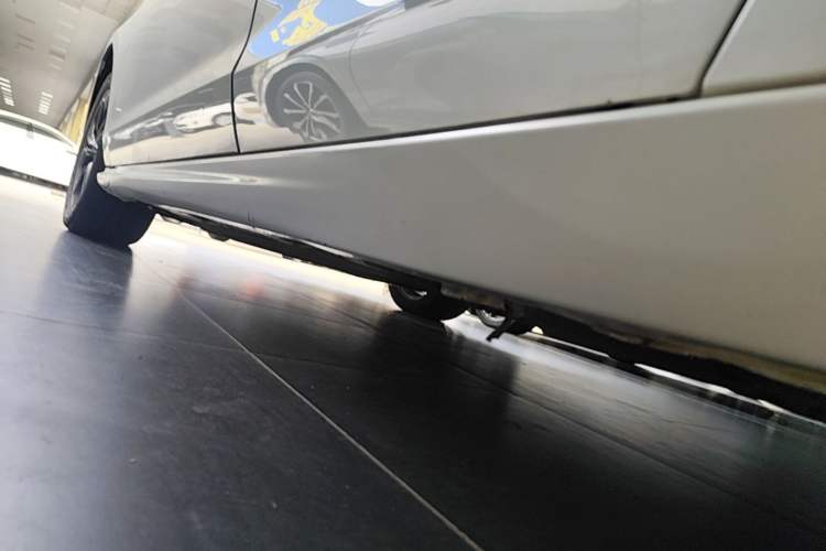 Used Honda Accord 2025 Sport Series 260TURBO Luxury Edition Left Side Sill