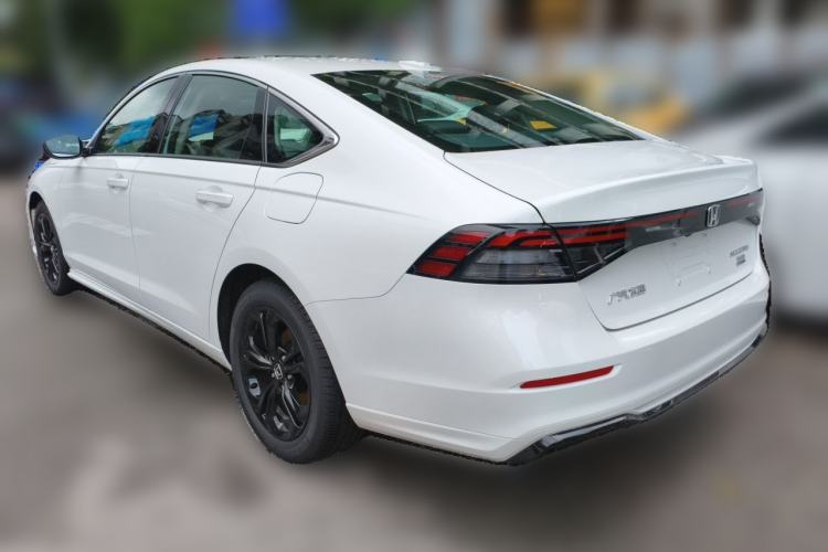 Used Honda Accord 2025 Sport Series 260TURBO Luxury Edition Rear Left 45 Deg