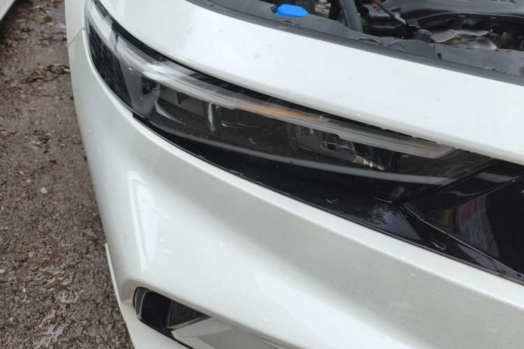 Used Honda Accord 2025 Sport Series 260TURBO Luxury Edition Right Front Headlight
