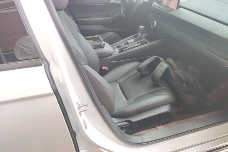 Used Honda Accord 2025 Sports Series 260TURBO Comfort Edition Right Front Seat