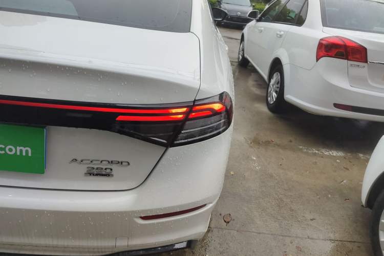 Used Honda Accord 2025 Sport Series 260TURBO Luxury Edition Right Rear Taillight