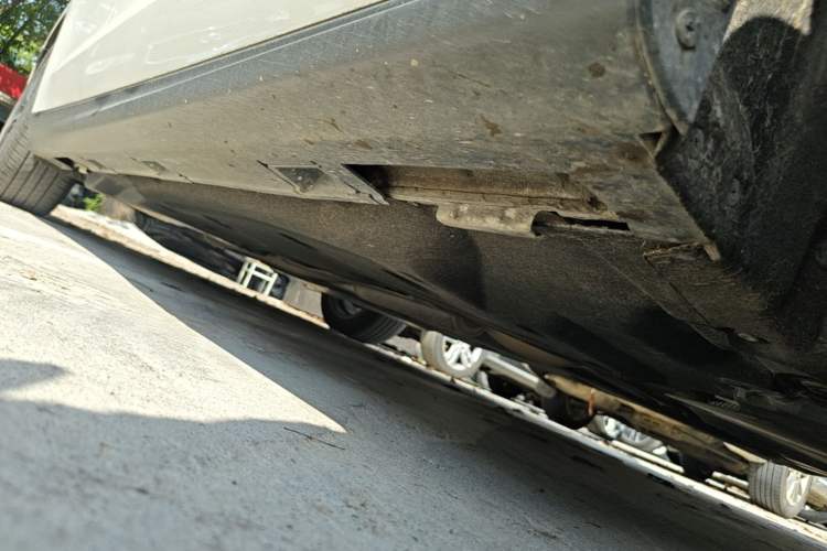 Used Honda Accord 2025 260TURBO Luxury Edition Right Side Sill